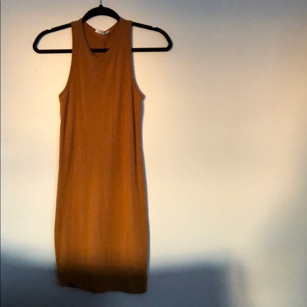 Women’s dress